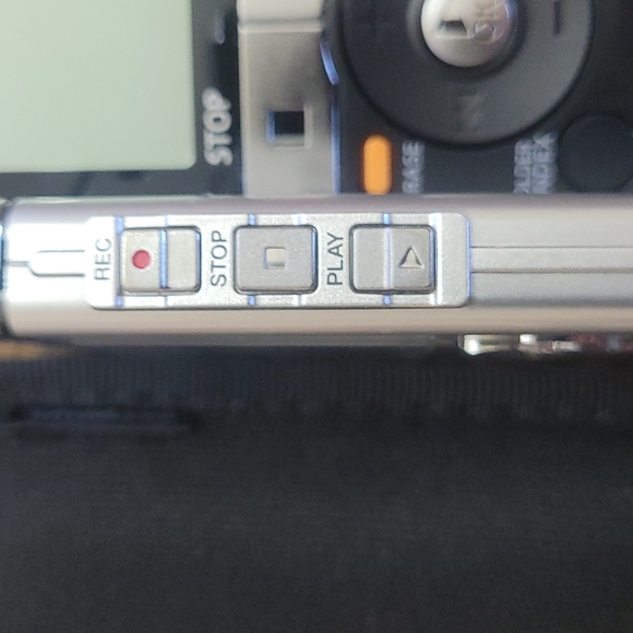 3 recorders - Picture 6 of 16